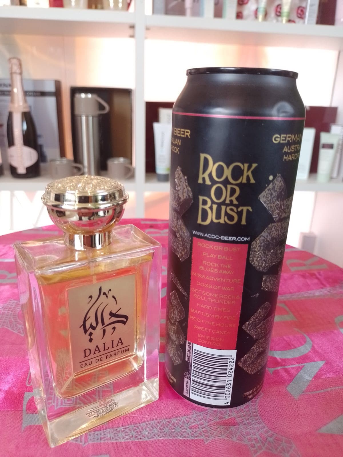 Kit Perfume Dalia + Cerveja AC/DC