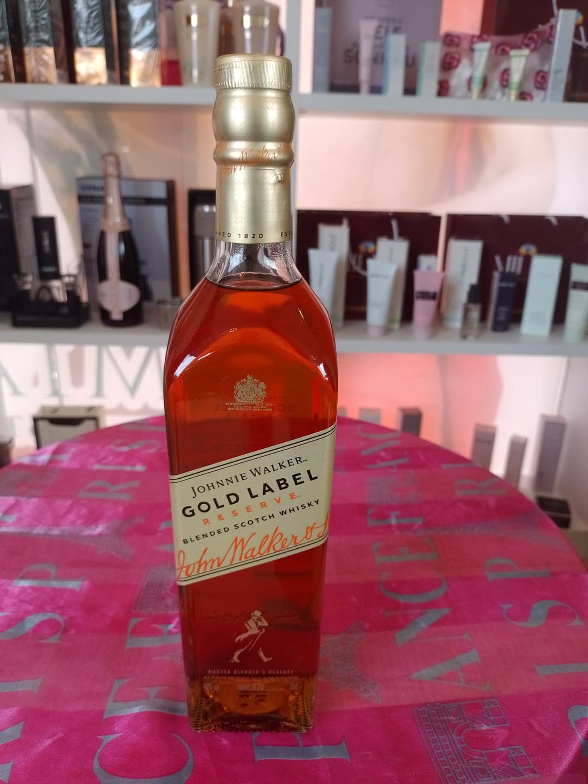 Whisky Johnnie Walker Gold Label Reserve