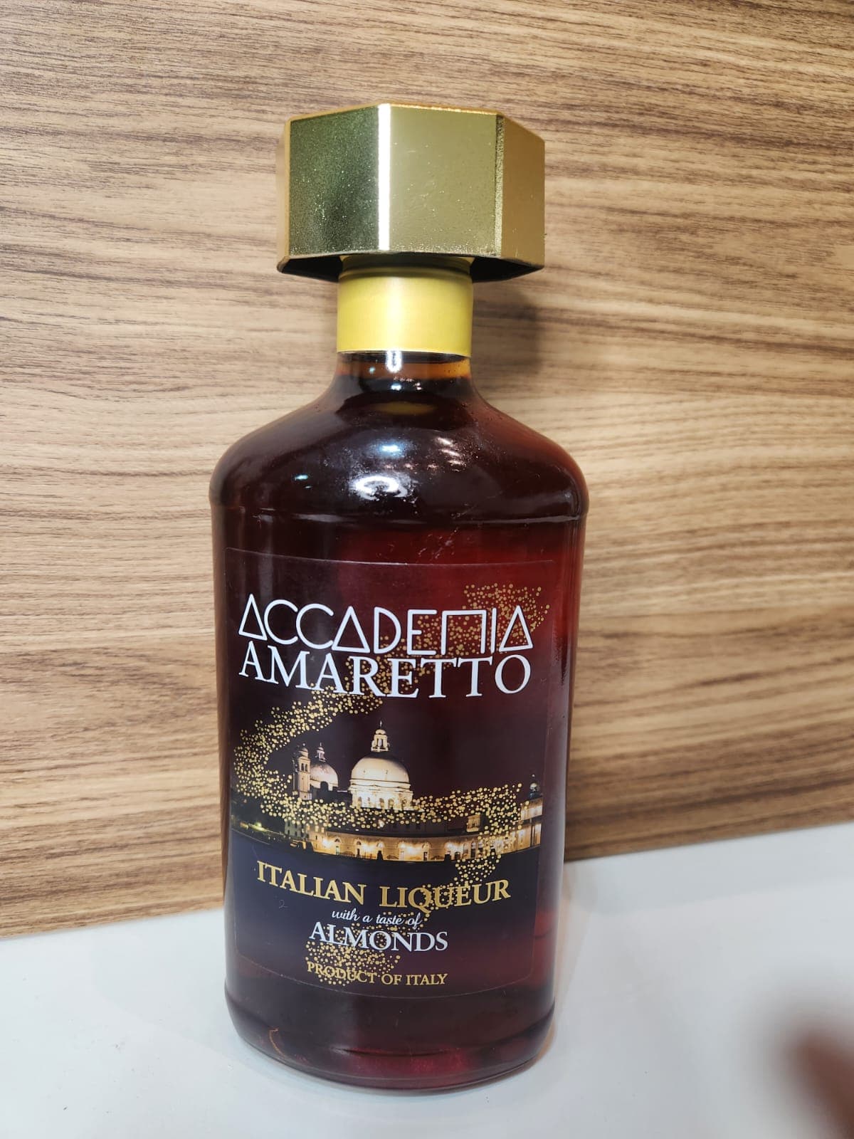 Licor Accademia Amaretto